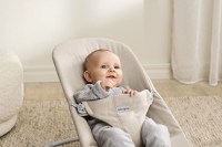 Little Pea BabyBjorn Bouncer Bliss-beige-woven melange_lifestyle